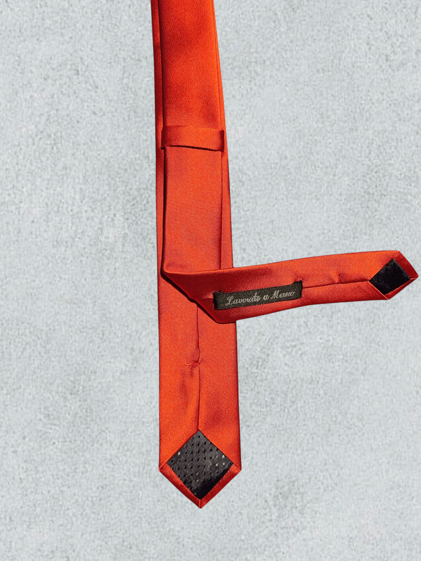 Elegant Handcrafted Red Silk Tie