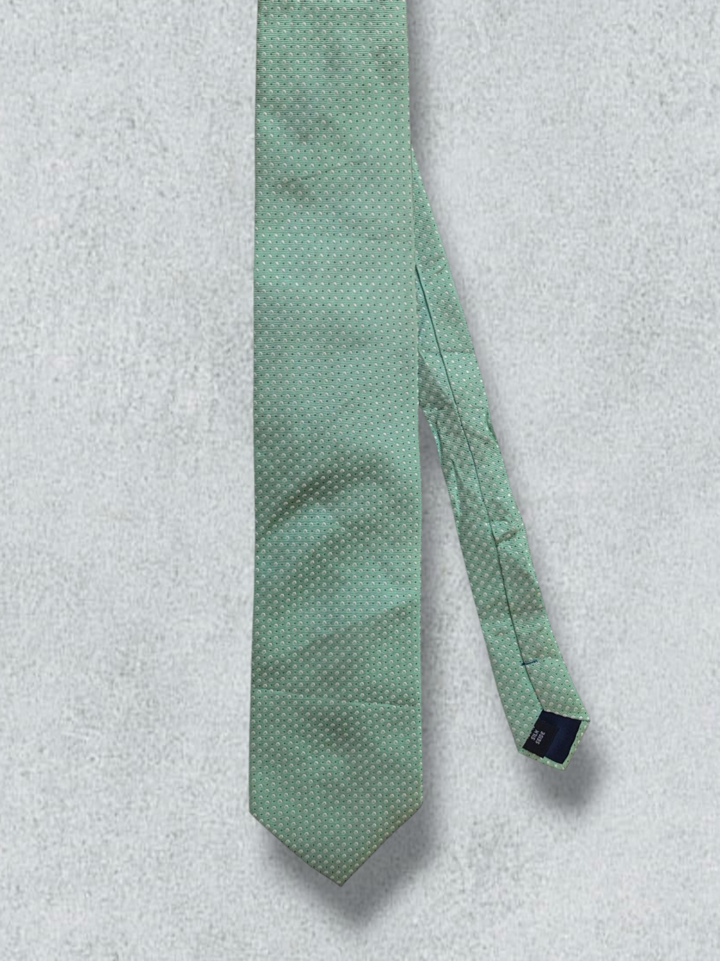 Classic Vintage Polka Dot Tie
