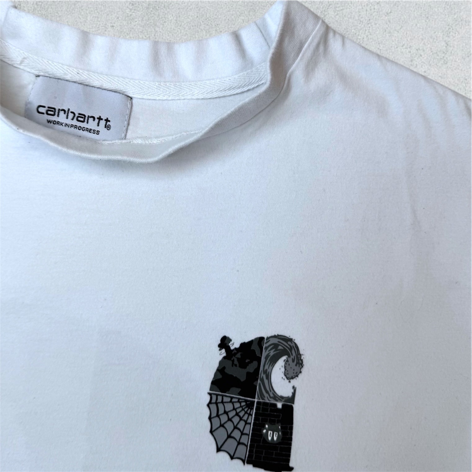 Carhartt WIP White Shirt (XL) - NABE vintage