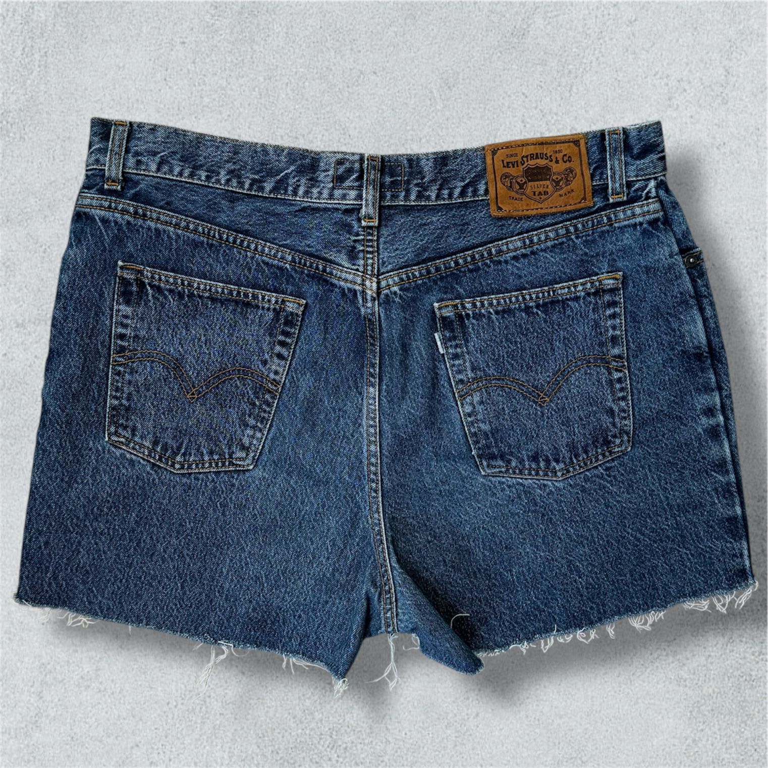 Short Jean Levi's Vintage 726 - NABE vintage
