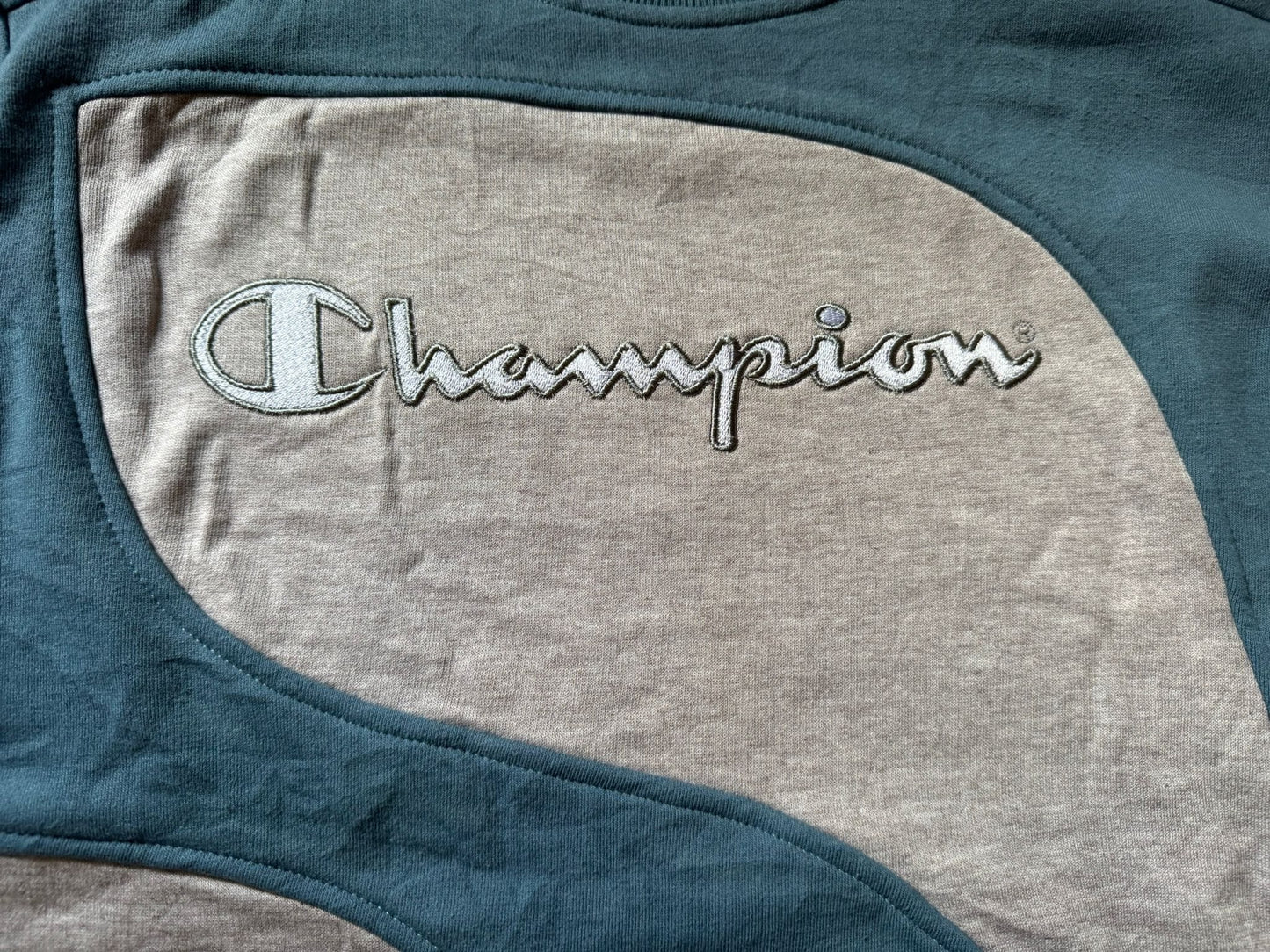 Champion Rework Sweater Vintage