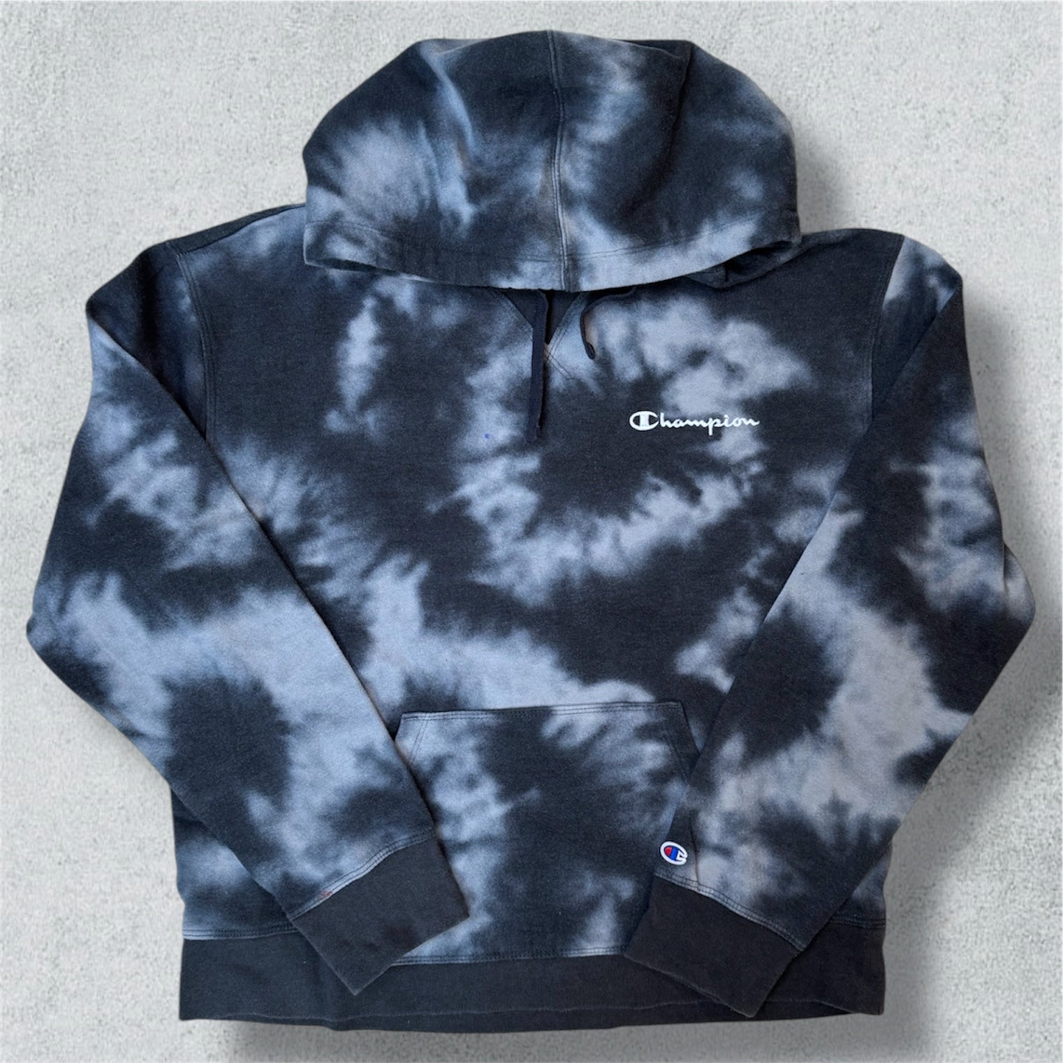 Champion Tie-Dye Blue And Grey Hoodie (L) - NABE vintage