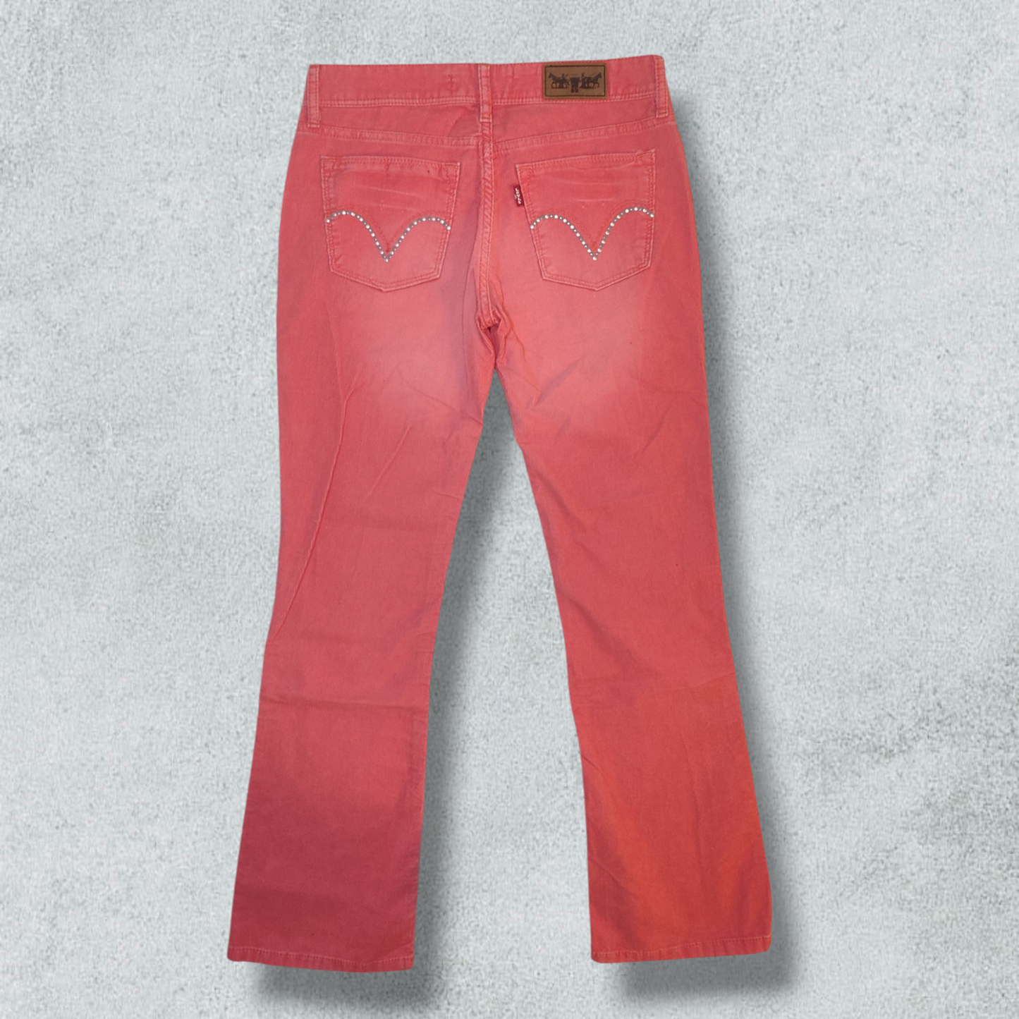 Genuine Levi's Pink Corduroy Women's Pants  572 BOOT CUT - NABE vintage