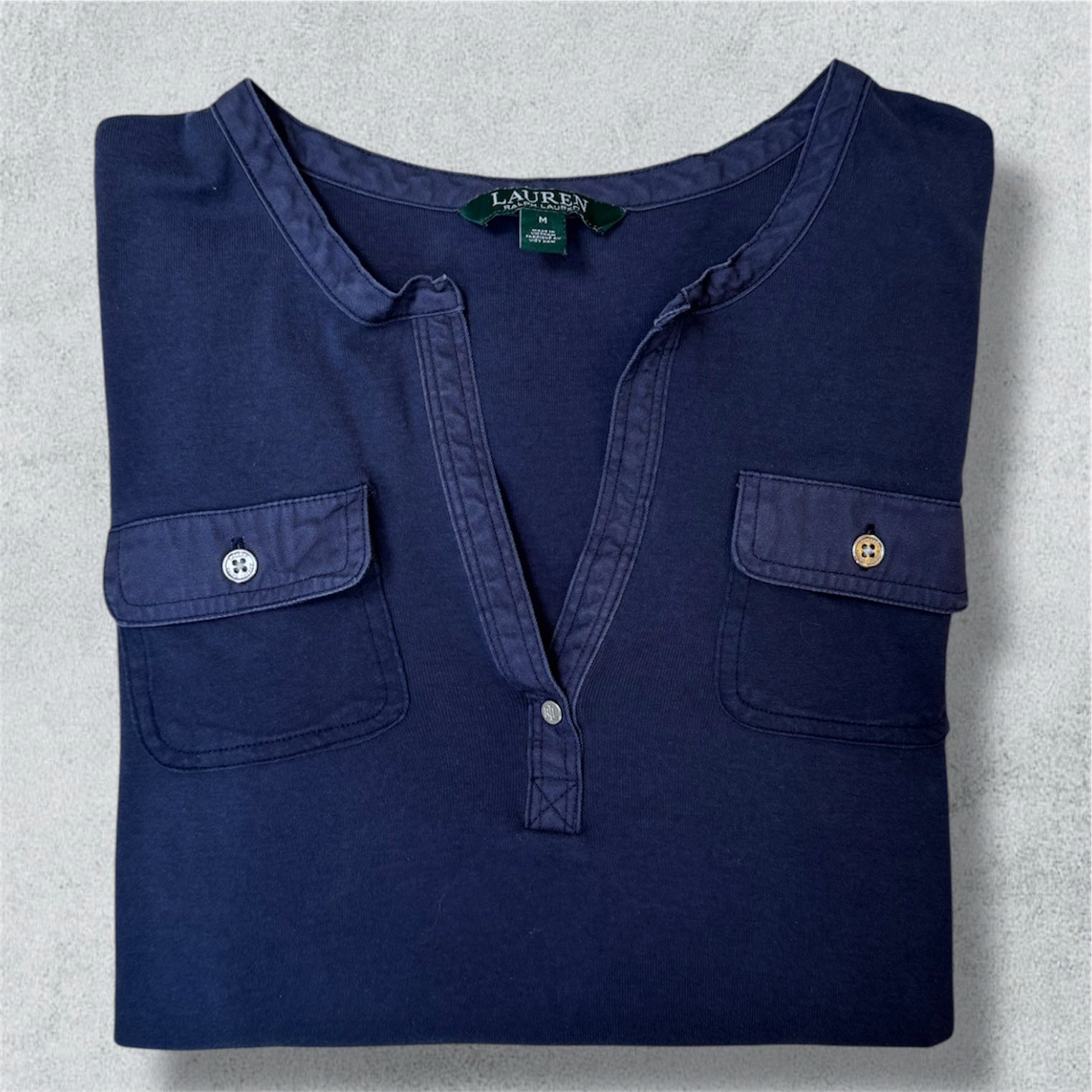 Ralph Lauren Women’s Navy Top Roll Tab Sleeve Button (M) - NABE vintage