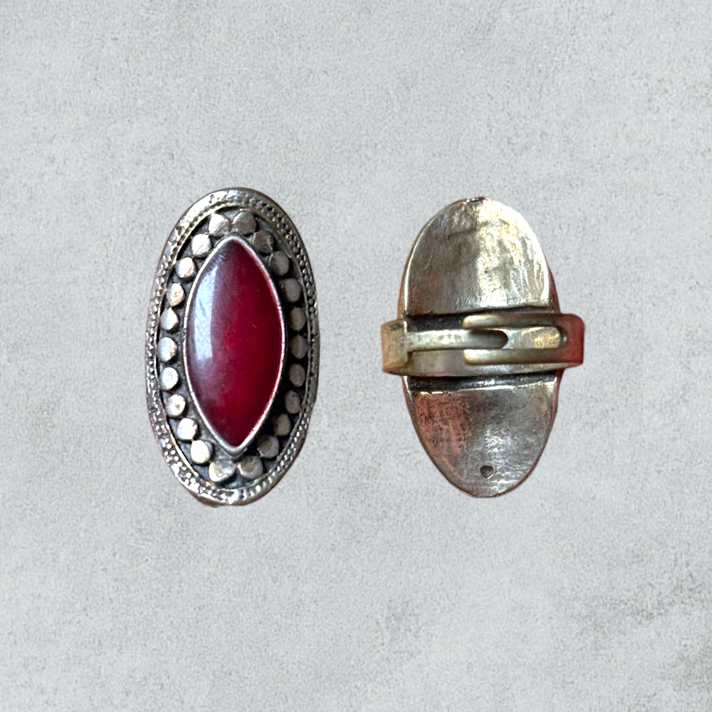 Adjustable Vintage Ring with Red Stone
